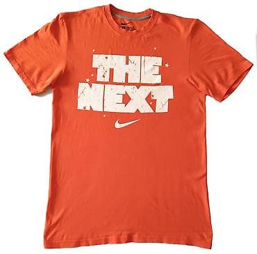 Nike muška pamučna majica vel. L Kvalitetna atraktivna originalna na lalafo.rs Nike muška pamučna majica vel. L Kvalitetna atraktivna originalna
