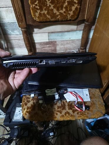 Lenovo g560 15.6 inca mana nema baterija radi top bez greske istaliran na lalafo.rs — 2 Lenovo g560 15.6 inca mana nema baterija radi top bez greske istaliran — 2