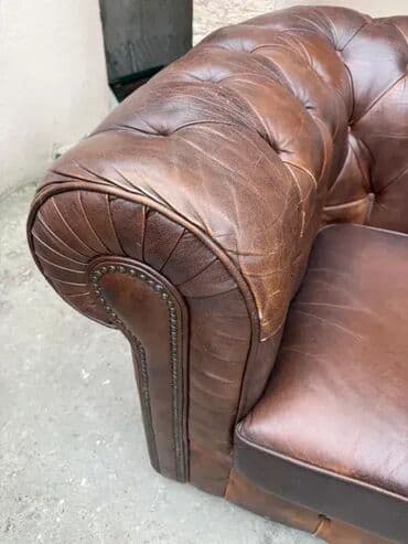 Stilske fotelje: Chesterfield fotelja - PRAVA KOŽA 🛋️✨ Prava box koža, fotelja u na lalafo.rs — 8 Stilske fotelje: Chesterfield fotelja - PRAVA KOŽA 🛋️✨ Prava box koža, fotelja u — 8