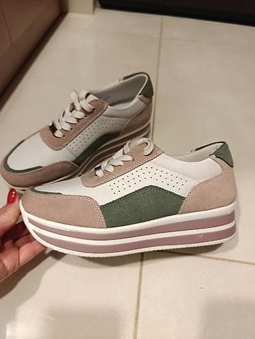 Ženske patike sa platformom - Dizajn: kombinacija bele kože sa na lalafo.rs — 3 Ženske patike sa platformom - Dizajn: kombinacija bele kože sa — 3