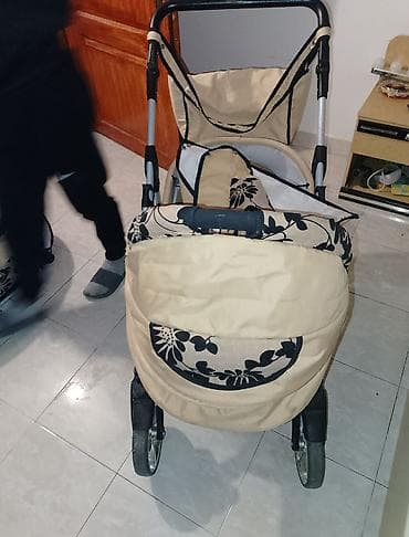 Italijanska nosiljka/auto-sedište za bebe (0+). - Kombinovani model na lalafo.rs — 9 Italijanska nosiljka/auto-sedište za bebe (0+). - Kombinovani model — 9