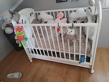 Krevetac sa dušekom,kao nov (služio nam za igračke) na lalafo.rs — 1 Krevetac sa dušekom,kao nov (služio nam za igračke) — 1