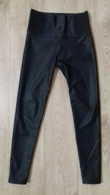 Kozne helankekao nove.
Veličina S/M
Cena 700din na lalafo.rs — 1 Kozne helankekao nove.
Veličina S/M
Cena 700din — 1