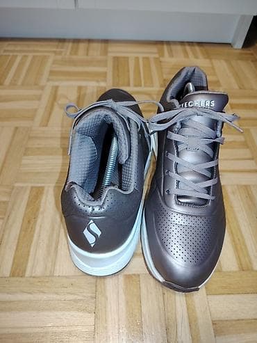 Skechers patike – model sa vazdušnim jastukom u đonu UG 26,5 cm - na lalafo.rs — 5 Skechers patike – model sa vazdušnim jastukom u đonu UG 26,5 cm - — 5