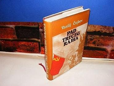 Pad trećeg rajha vasilj čujkov beograd 1982 tvrd povez stanje vrlo na lalafo.rs — 1 Pad trećeg rajha vasilj čujkov beograd 1982 tvrd povez stanje vrlo — 1
