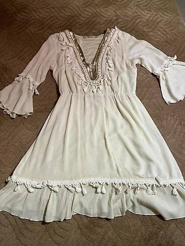 pantalone butiku ali: Haljina jednom obucena, kupljena jos pre par godina u italijanskom na lalafo.rs — 2 pantalone butiku ali: Haljina jednom obucena, kupljena jos pre par godina u italijanskom — 2