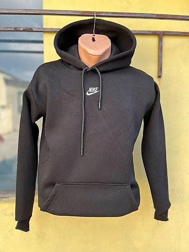 Muški duksevi M,L,XL,XXL veličine turski kvalitetni 1 komad 3200 na lalafo.rs — 3 Muški duksevi M,L,XL,XXL veličine turski kvalitetni 1 komad 3200 — 3