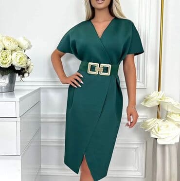 ODMAH DOSTUPNO Cena: 4000 dim Materijal: skuba Velicina: xxl na lalafo.rs ODMAH DOSTUPNO Cena: 4000 dim Materijal: skuba Velicina: xxl