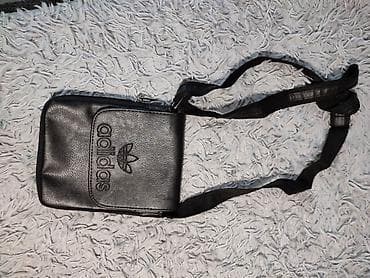 Muške torbice
Snižena Cena 1500 din at lalafo.rs — 1 Muške torbice
Snižena Cena 1500 din — 1