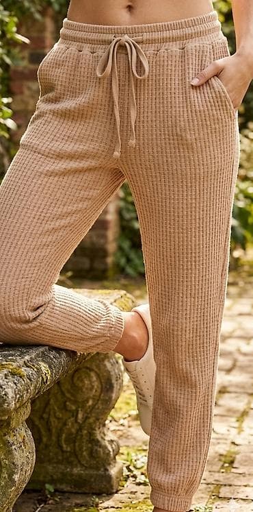 Ženske waffle jogger pantalone – bež - Materijal: mekani na lalafo.rs Ženske waffle jogger pantalone – bež - Materijal: mekani