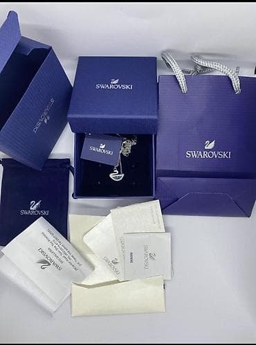 Ogrlica sa priveskom, Swarovski, Materijal: Kristal na lalafo.rs Ogrlica sa priveskom, Swarovski, Materijal: Kristal