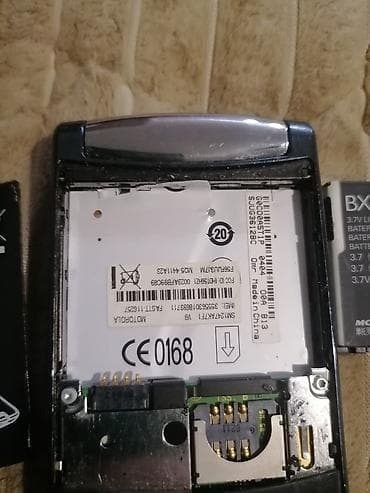 Motorola preklopni telefon (RAZR serija) - Klasični preklopni dizajn na lalafo.rs — 7 Motorola preklopni telefon (RAZR serija) - Klasični preklopni dizajn — 7