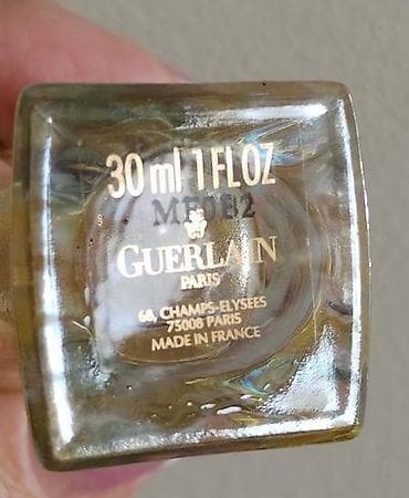 Nov set Guerlain Too much Champs Elysees koji sadrži bočicu od 50ml na lalafo.rs — 3 Nov set Guerlain Too much Champs Elysees koji sadrži bočicu od 50ml — 3