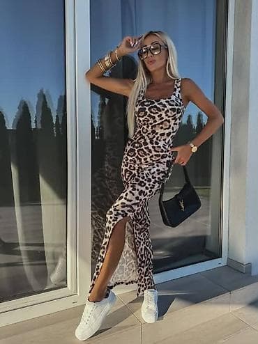 Haljine
Cena 2300
Vel.uni.
V17 at lalafo.rs — 3 Haljine
Cena 2300
Vel.uni.
V17 — 3