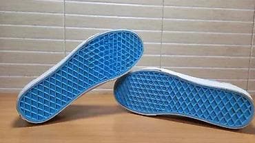 Vans (br.39) patike su u odličnom stanju kao što se vidi i na slikama na lalafo.rs — 2 Vans (br.39) patike su u odličnom stanju kao što se vidi i na slikama — 2