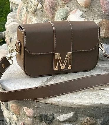 Ponovo na stanju
Mona torbe
3000 din at lalafo.rs — 3 Ponovo na stanju
Mona torbe
3000 din — 3