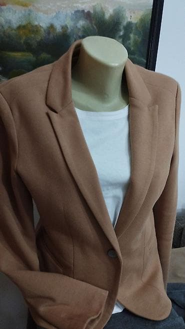Women's Clothing: Bershka sako u camel boji.
Pogledajte i ostale moje oglase at lalafo.rs — 3 Women's Clothing: Bershka sako u camel boji.
Pogledajte i ostale moje oglase — 3