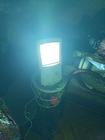 Philips HB404 – kućni mini solarijum za lice i gornji deo tela - Tip na lalafo.rs — 1 Philips HB404 – kućni mini solarijum za lice i gornji deo tela - Tip — 1