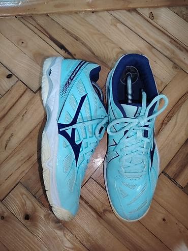 Mizuno Wave Hurricane 3 – patike za dvoranske sportove - Namena na lalafo.rs — 3 Mizuno Wave Hurricane 3 – patike za dvoranske sportove - Namena — 3