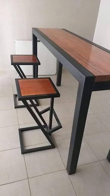 Industrijski set visoki sto + dve barske izrađuje mo set barskih na lalafo.rs — 1 Industrijski set visoki sto + dve barske izrađuje mo set barskih — 1