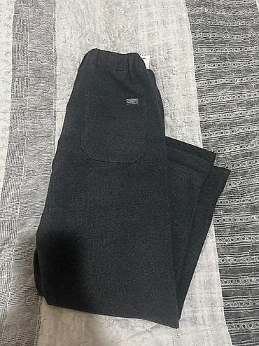 ZARA boys pantalone vel.10 Mogu biti zavrnute i odvrnute.NOVO na lalafo.rs — 2 ZARA boys pantalone vel.10 Mogu biti zavrnute i odvrnute.NOVO — 2