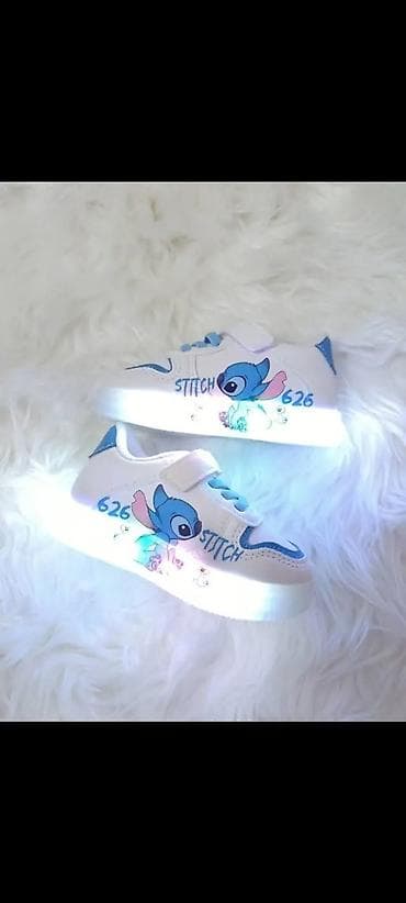 Dečje patike sa LED svetlima – motiv Stitch/Angel - Bele patike sa na lalafo.rs — 1 Dečje patike sa LED svetlima – motiv Stitch/Angel - Bele patike sa — 1