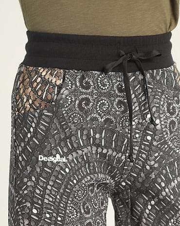 Ženske trenerke Desigual – crno-sivi print Vel M/L - Model: jogger at lalafo.rs — 3 Ženske trenerke Desigual – crno-sivi print Vel M/L - Model: jogger — 3