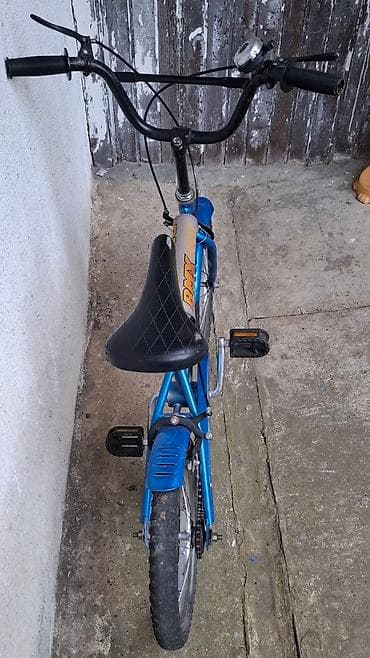 BMX original bicikl za decu 16" korišćen odličan spreman za novog na lalafo.rs — 10 BMX original bicikl za decu 16" korišćen odličan spreman za novog — 10
