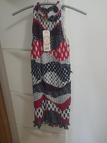 dve suknje po: Plisirana haljina BONITO – Pronto Moda svilenkasta plisirana - Model na lalafo.rs — 3 dve suknje po: Plisirana haljina BONITO – Pronto Moda svilenkasta plisirana - Model — 3