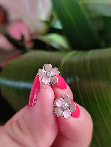 Mindjuse cvetici zig 925 at lalafo.rs — 7 Mindjuse cvetici zig 925 — 7