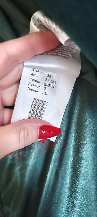 Zeleni ženski kaput, veličina 36. - Boja: GREEN5 (duboka tamnozelena) na lalafo.rs — 3 Zeleni ženski kaput, veličina 36. - Boja: GREEN5 (duboka tamnozelena) — 3