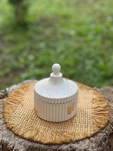 Vaza ili kutijica od Jasmonite Idealan poklon sebi ili dragim osobama na lalafo.rs — 3 Vaza ili kutijica od Jasmonite Idealan poklon sebi ili dragim osobama — 3