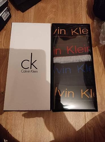 Veličine M L Xl 2XL
Set 5/1
Cena 2750 din na lalafo.rs — 2 Veličine M L Xl 2XL
Set 5/1
Cena 2750 din — 2