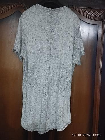 Men's T-shirt bоја - Siva na lalafo.rs — 2 Men's T-shirt bоја - Siva — 2