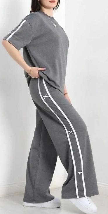 Ženski komplet trenerke – gornji deo + široke pantalone - Boja na lalafo.rs Ženski komplet trenerke – gornji deo + široke pantalone - Boja