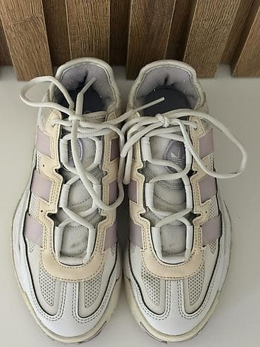 Adidas ženske patike – model s debelim đonom i Lightstrike at lalafo.rs — 5 Adidas ženske patike – model s debelim đonom i Lightstrike — 5