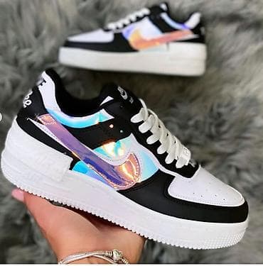Ankle boots: Nike air force patike
Novo
Brojevi 36 do 40
fb Moja Kupovina 1 at lalafo.rs — 6 Ankle boots: Nike air force patike
Novo
Brojevi 36 do 40
fb Moja Kupovina 1 — 6