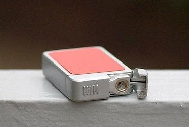 L&M upaljač, težak, metalni, masivan, GAS, BRENER. Masivan L&M na lalafo.rs — 7 L&M upaljač, težak, metalni, masivan, GAS, BRENER. Masivan L&M — 7