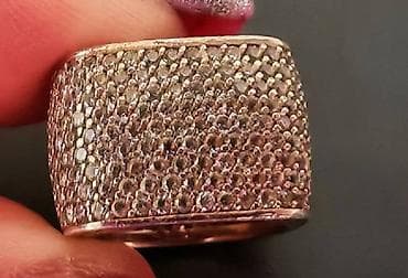 Četvrtast srebrni prsten,roze-gold boje sa svih strana su cirkoni i na lalafo.rs — 3 Četvrtast srebrni prsten,roze-gold boje sa svih strana su cirkoni i — 3