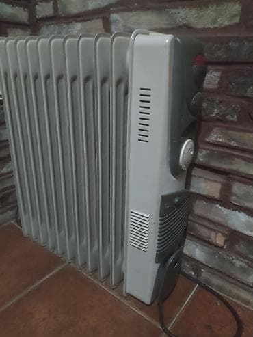 Uljani radijatori: Uljani radijator sa 11 rebara - Tip: električni uljani radijator - na lalafo.rs — 3 Uljani radijatori: Uljani radijator sa 11 rebara - Tip: električni uljani radijator - — 3