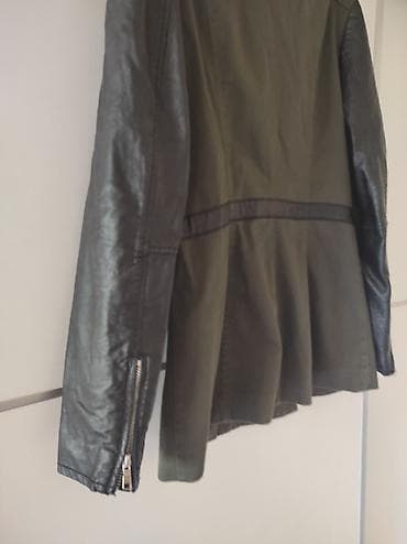 h: Jakna H&M, tamno maslinasto zelena, sa koznim rukavima. Poluobim at lalafo.rs — 4 h: Jakna H&M, tamno maslinasto zelena, sa koznim rukavima. Poluobim — 4