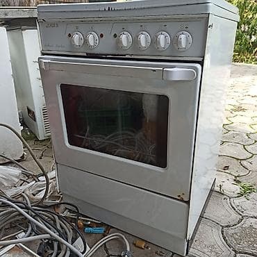 Električni šporet Arthur Martin - Samostojeći model sa rernom i 4 na lalafo.rs — 2 Električni šporet Arthur Martin - Samostojeći model sa rernom i 4 — 2