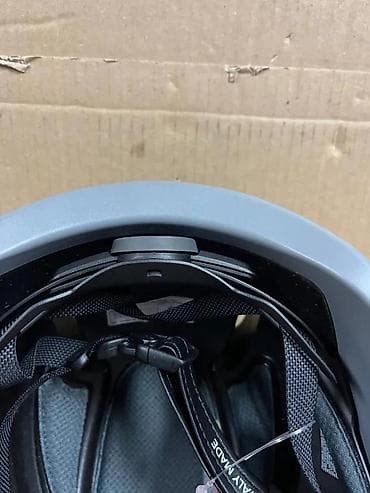 Oprema za bicikliste: KASK Moebius – urbana biciklistička kaciga - Dizajn za svakodnevnu na lalafo.rs — 8 Oprema za bicikliste: KASK Moebius – urbana biciklistička kaciga - Dizajn za svakodnevnu — 8