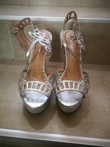 Svečane ženske sandale na visoku potpeticu - Boja: srebrna/metallic - na lalafo.rs — 3 Svečane ženske sandale na visoku potpeticu - Boja: srebrna/metallic - — 3