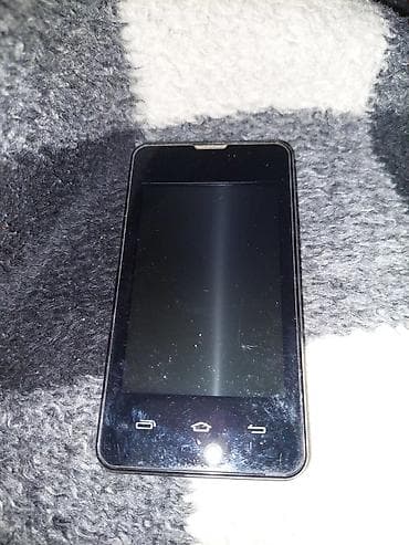 Mobile Phones & Accessories: Prestigio pametni telefon (serija MultiPhone) - Kompaktan ekran oko 4 at lalafo.rs — 1 Mobile Phones & Accessories: Prestigio pametni telefon (serija MultiPhone) - Kompaktan ekran oko 4 — 1