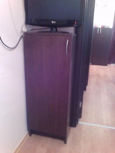 Ormaric 1 🛠️ Materijal: Izrađen od Univera debljine 18mm u venge na lalafo.rs — 4 Ormaric 1 🛠️ Materijal: Izrađen od Univera debljine 18mm u venge — 4