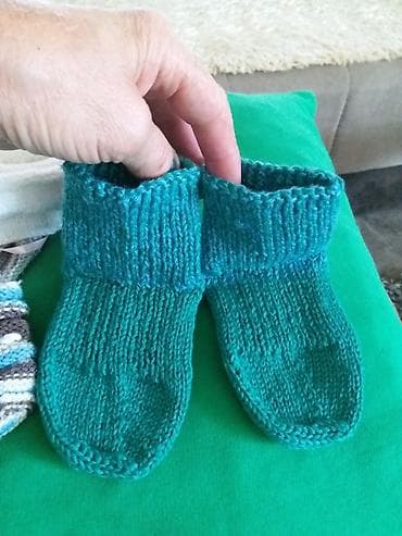 Tri para patofni za bebe rucni rad na lalafo.rs — 3 Tri para patofni za bebe rucni rad — 3