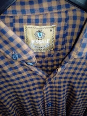 Kosulja vel. M u super stanju na lalafo.rs — 4 Kosulja vel. M u super stanju — 4