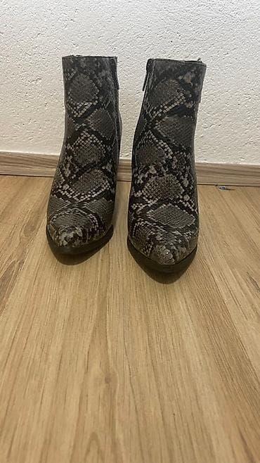 Ženske gležnjače sa zmijskim printom - Model: ankle boots sa na lalafo.rs — 4 Ženske gležnjače sa zmijskim printom - Model: ankle boots sa — 4