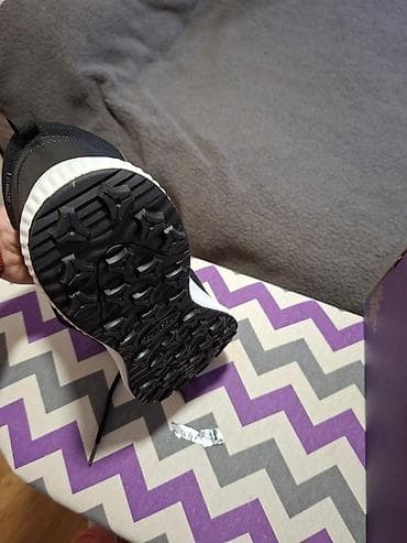 Lotto Lifestyle duboke patike/čizme - Brend: Lotto - Model: Lifestyle na lalafo.rs — 6 Lotto Lifestyle duboke patike/čizme - Brend: Lotto - Model: Lifestyle — 6